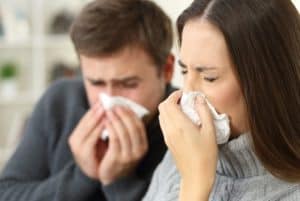 Hvad er snot egentlig for en størrelse, og hvad snotten gøre godt for? Men snot har faktisk en vigtig funktion, og hver dag drikker du en del af den. Uden du måske er klar over det.