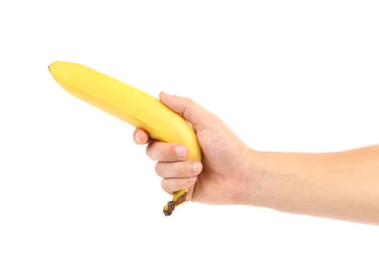 Husråd mod fodvorter: Kan man bruge en banan mod fodvorter, og hvad er egentlig de bedste råd til at få fodvorterne til at forsvinde? Her er de bedste råd til bekæmpelse af fodvorter.